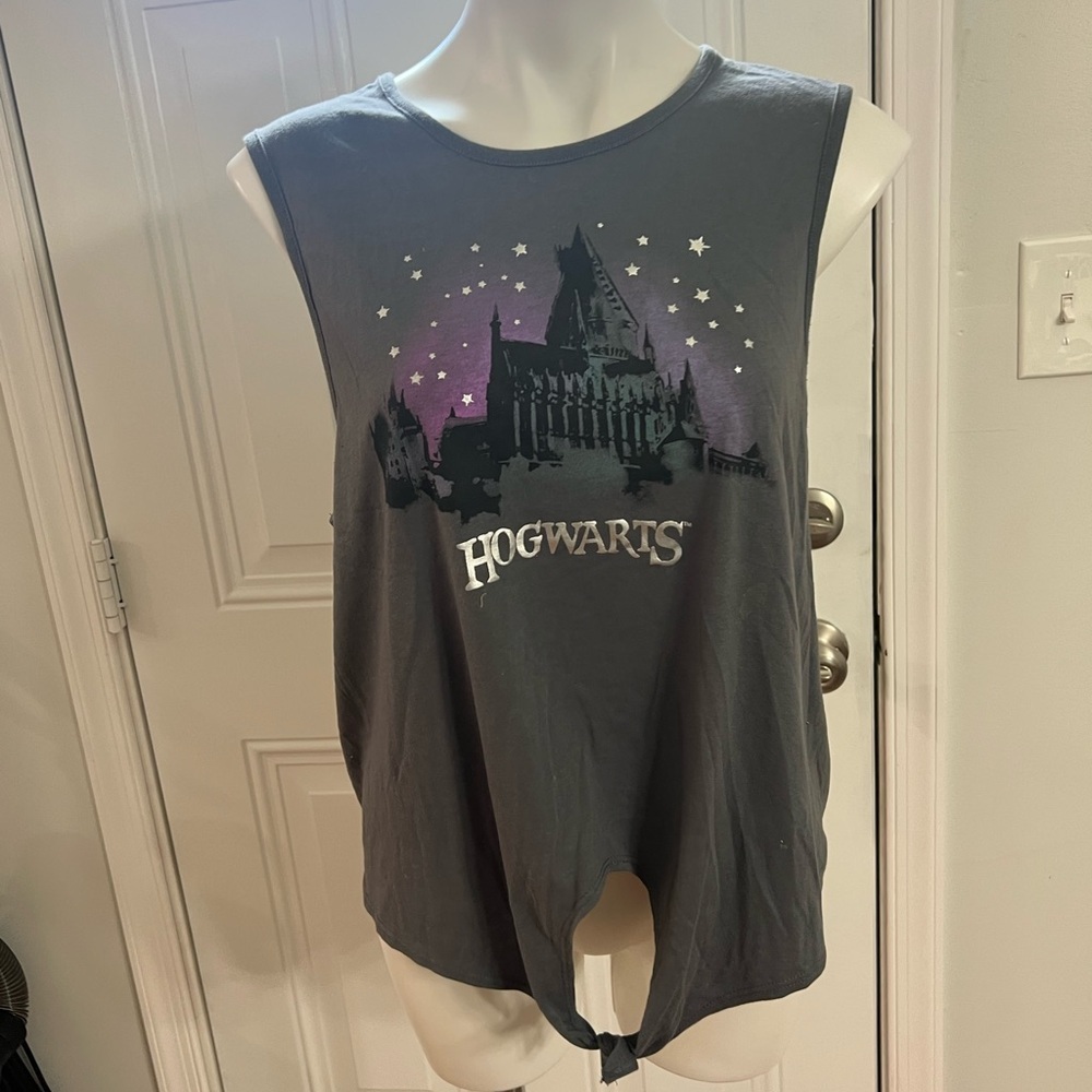 Warner Bros. Gray Harry Potter Hogwarts Tank Top